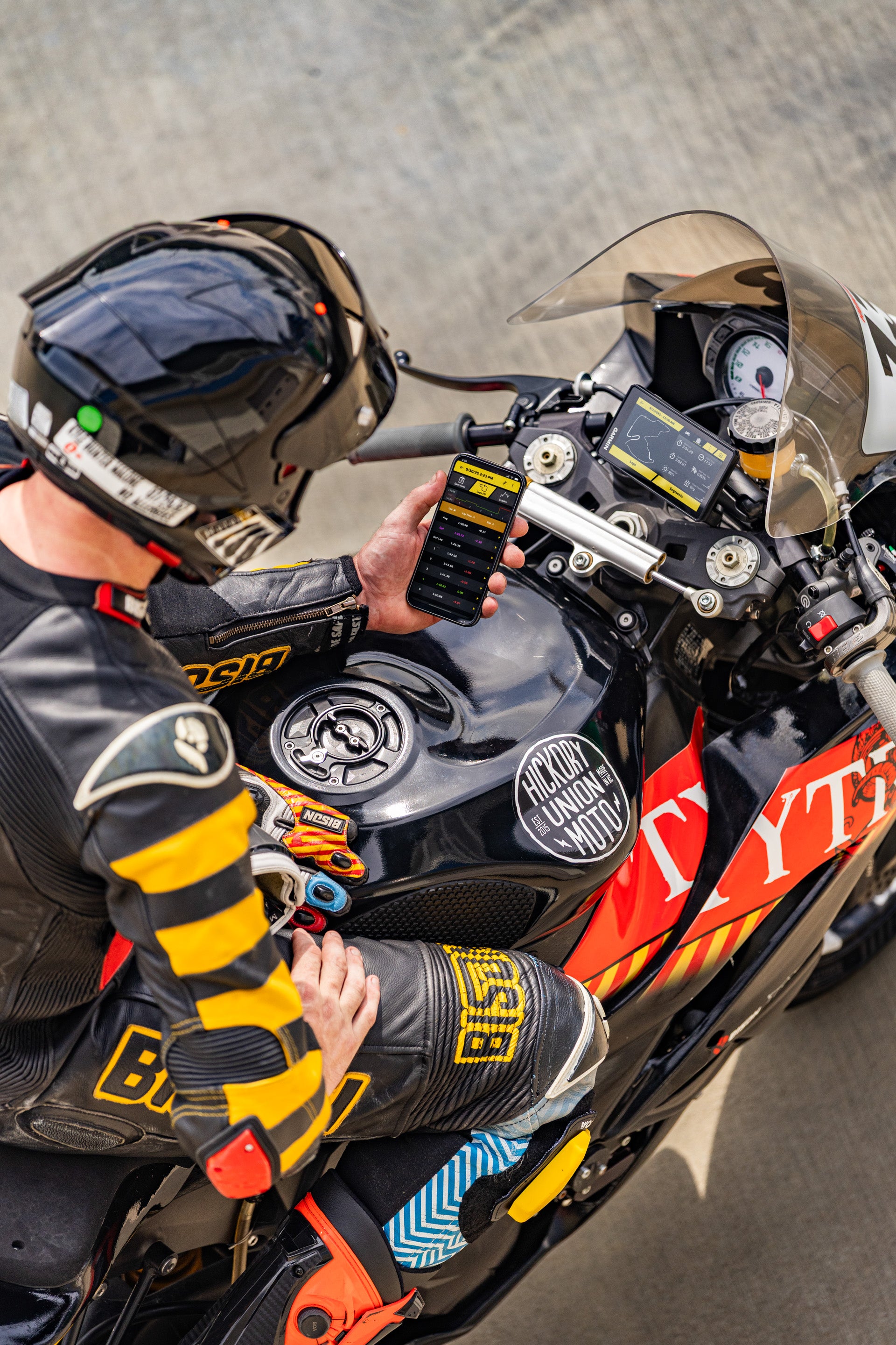 Garmin zūmo XT3 | Send Performance Data to your Phone